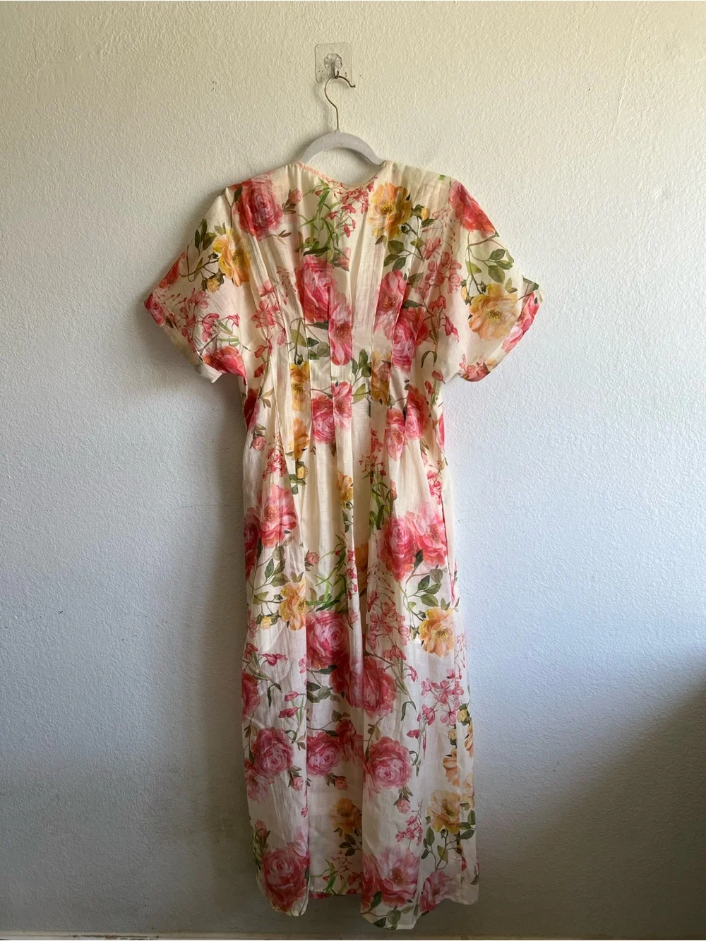 Anthropologie Exquise Tobie Maxi Dress
Color Cream and Pink Size S - Picture 5 of 14